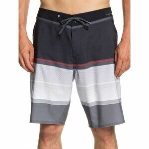 Quiksilver Men's Black Highline Slab 20" Swimtrunk Size 32X20 NGB